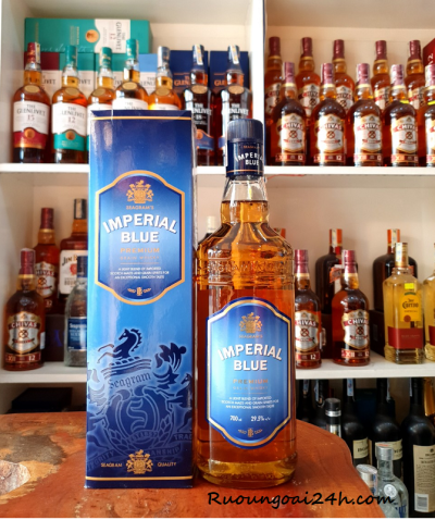 Rượu Imperial Blue