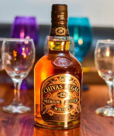 Rượu Chivas 12