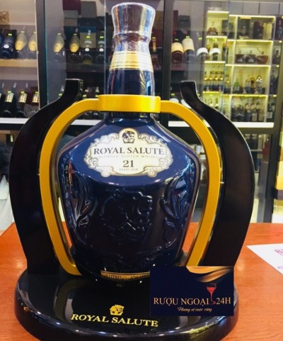 Rượu chivas Royal Salute 21 3lit