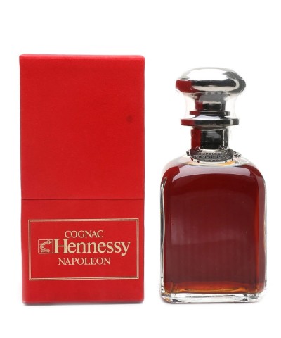 Rượu Hennessy Napoleon Silver