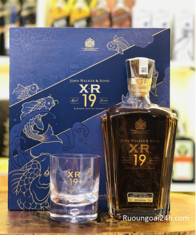 Rượu Johnnie Walker XR19 Hộp quà Tết