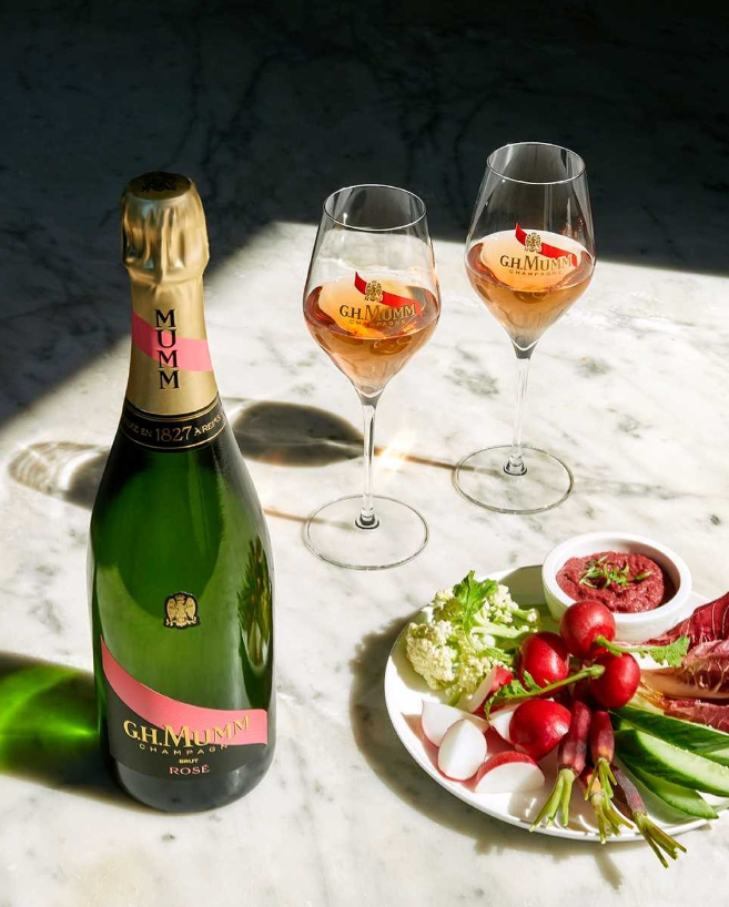 G H Mumm rose 3